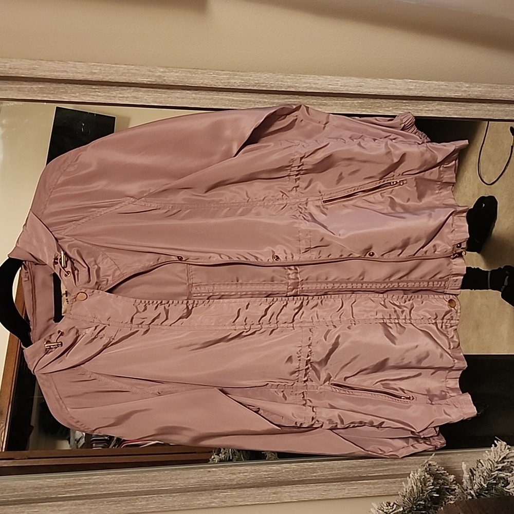 Womens Rain Coat/Light Jacket